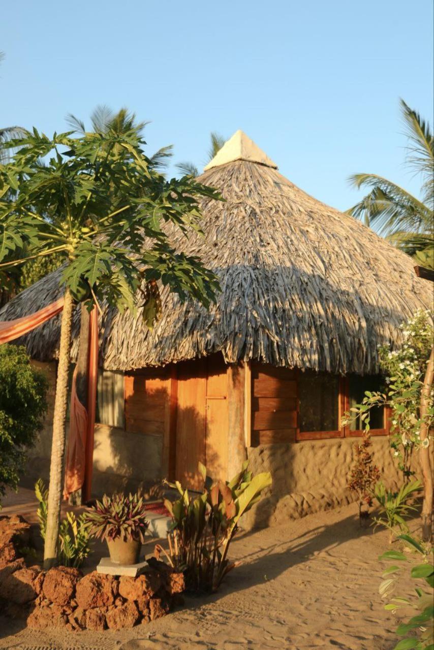 Monsoon Eco Resort - Whisky Point Arugambay Pottuvil Room photo